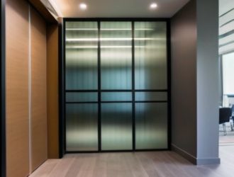 Алюминиевые перегородки: Пошаговое руководство по установке и уходу за ними