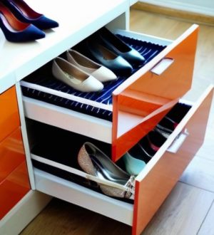 Эффективная уборка шкафов и обувницы: секреты порядка и гармонии в доме