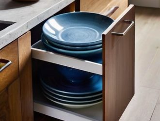 Эффективное хранение посуды: секреты организации и ухода за чашками и стаканами