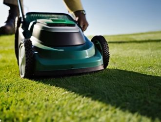 Эффективное мульчирование: секреты здорового и красивого газона