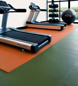 Качественное покрытие для спортзалов: Как выбрать идеальный вариант для тренировок?