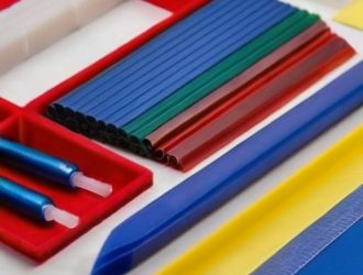 Как правильно подклеить отклеившиеся детали: советы и рекомендации для долговечности ваших вещей