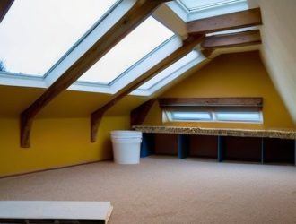 Как утеплить крышу изнутри: пошаговое руководство для домашних мастеров