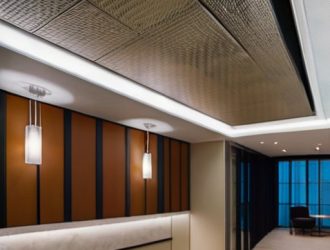 Подвесные потолки: Влагостойкие решения для современных интерьеров