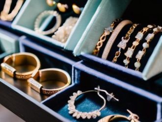 Правильное хранение украшений: секреты долговечности и красоты ваших изделий