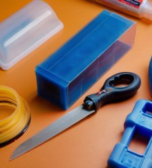 Эффективные методы удаления жидких гвоздей с пластика: от механики до химии