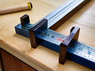 Правильная разметка мебельных петель: ключ к долговечности и функциональности вашей мебели